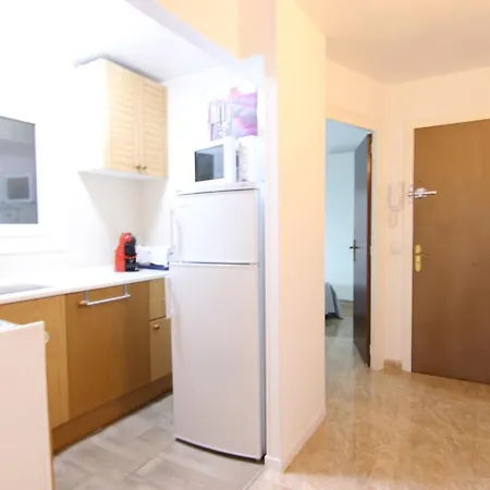 With Balcony Close To The Apartamento Lloret de Mar